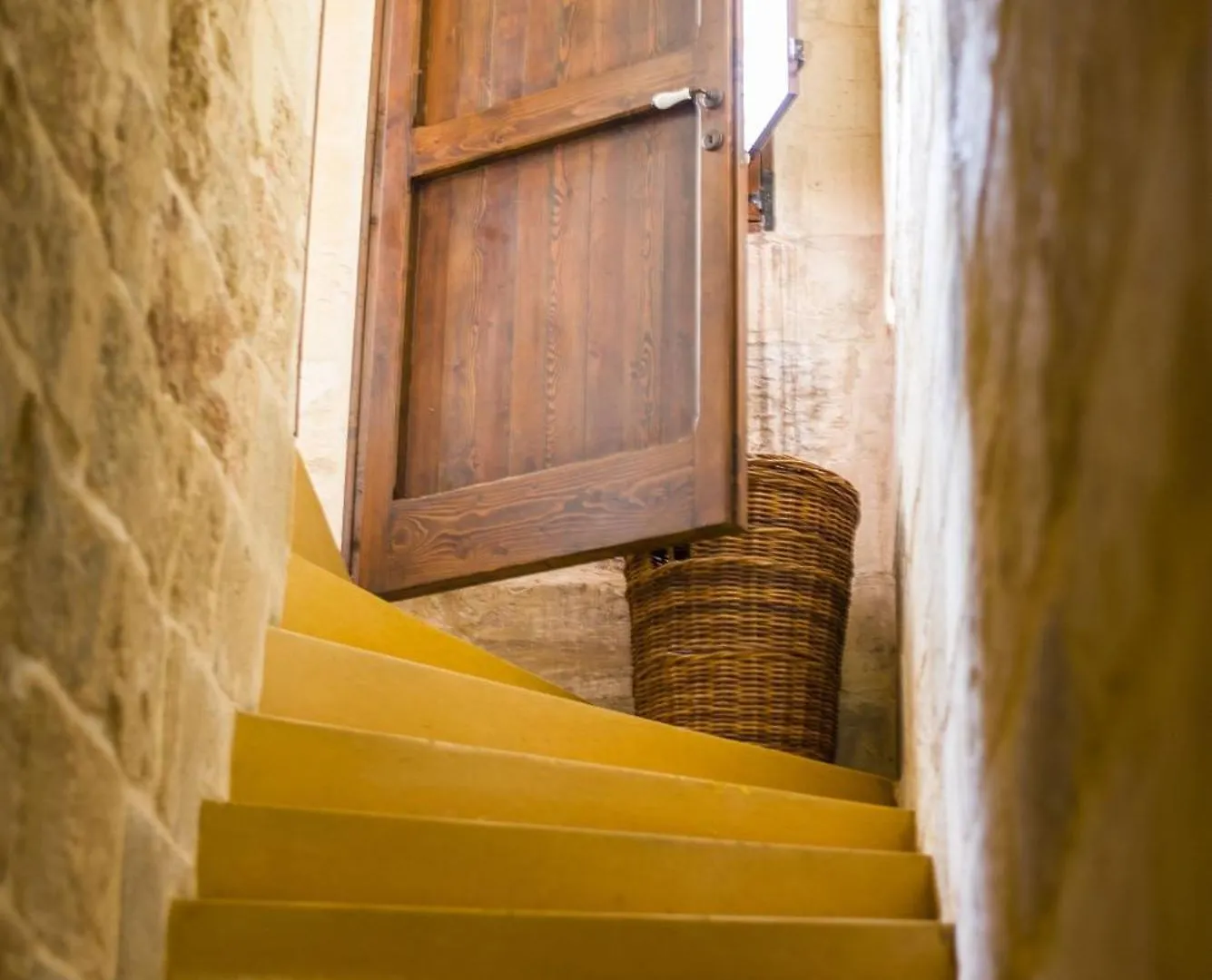 **  The Burrow Guest House Tarxien Malta
