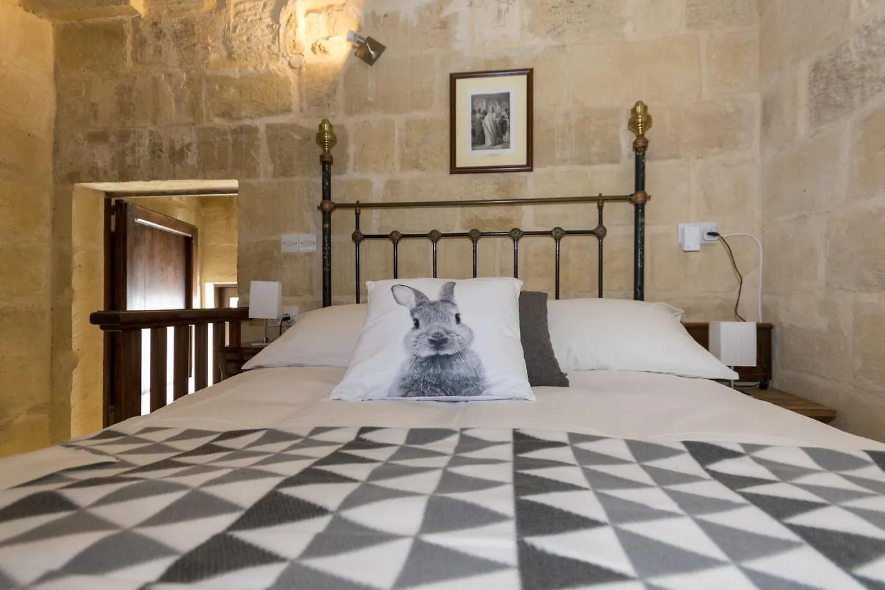 The Burrow Guest House Tarxien