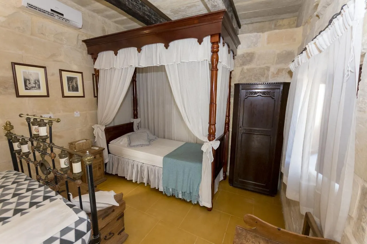 The Burrow Guest House Tarxien
