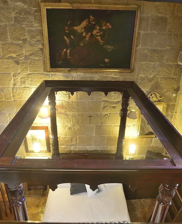 The Burrow Guest House Tarxien